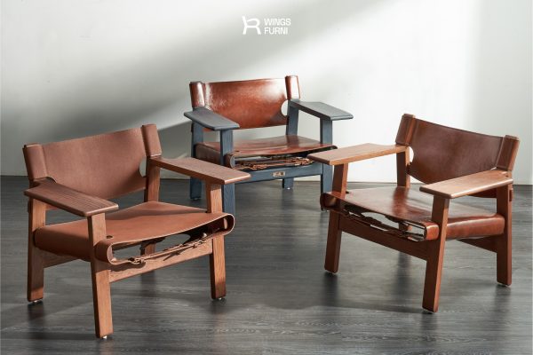 Chalet Chair – Ghế da yên ngựa khung gỗ sồi sang trọng